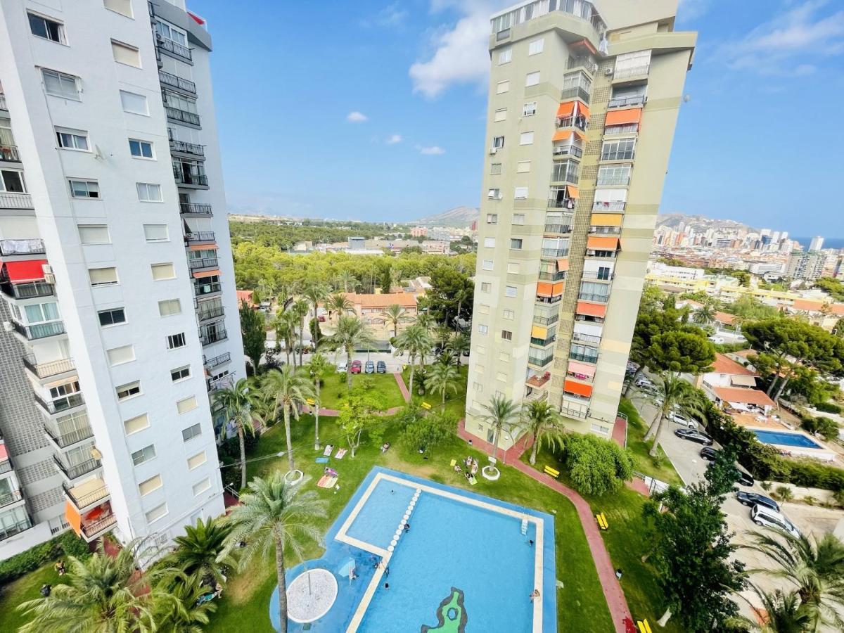 A697 - Club Medico - 2004 Finestrat S.L. Apartman Benidorm Kültér fotó